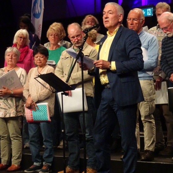 stadsdichter met publiek