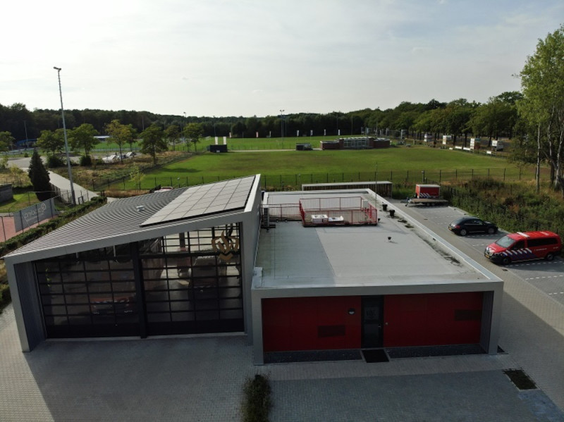 Primeur voor brandweer Twente met automatische drone in Glanerbrug