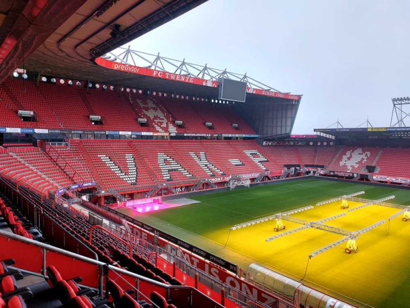 Landskampioen FC Twente Vrouwen op 21 mei feestelijk onthaald op Stadhuis van Enschede