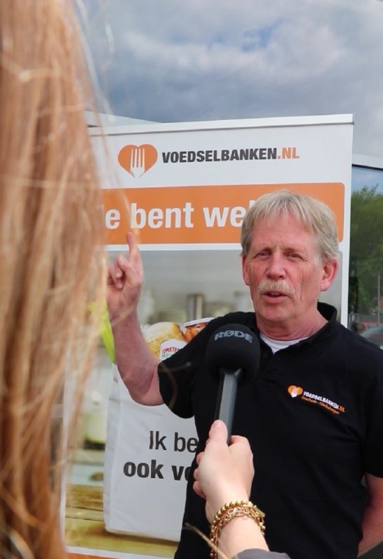 De kracht van vrijwilligers: een blik achter de schermen bij de Voedselbank